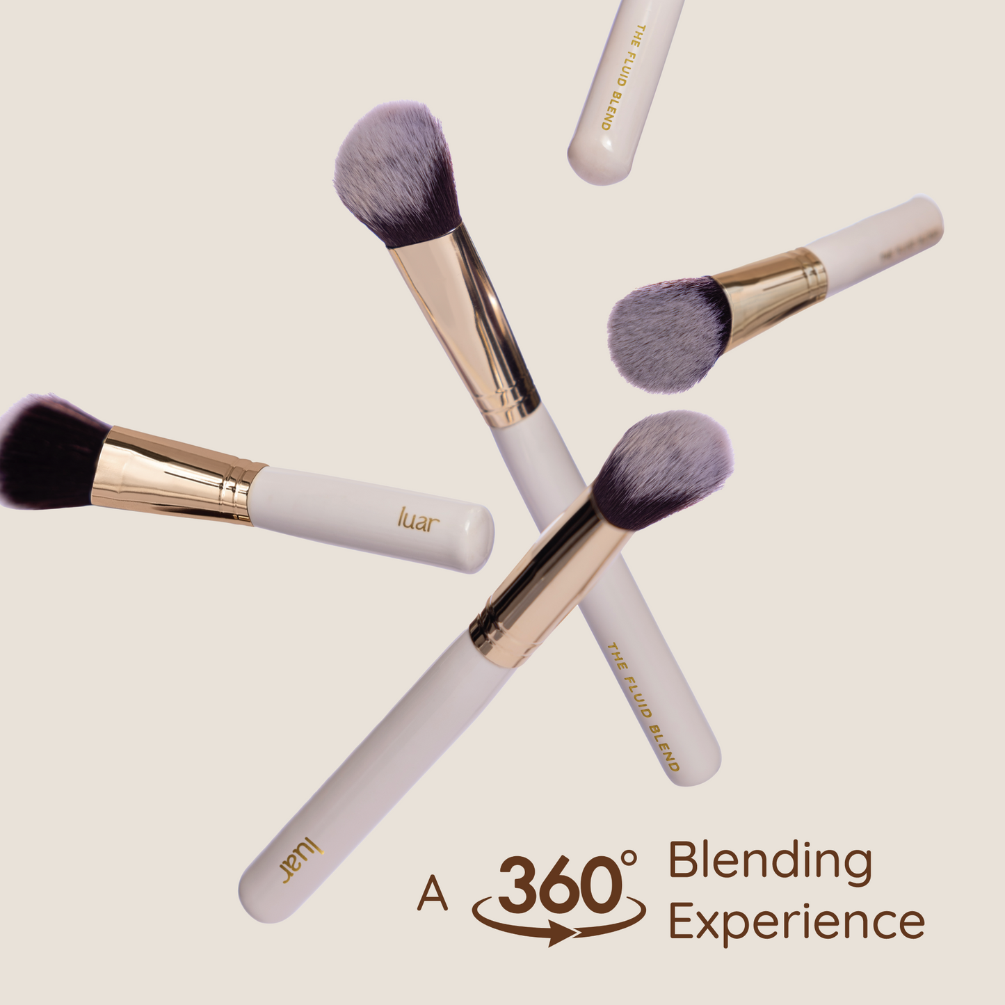 The Mini Fluid Blend Brush